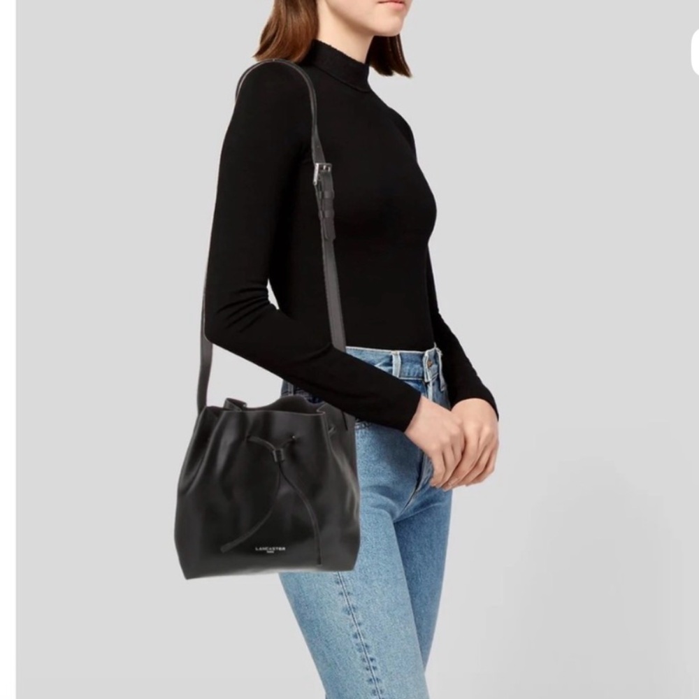 Lancaster leather bucket bag excellent condit black silver details drawstring